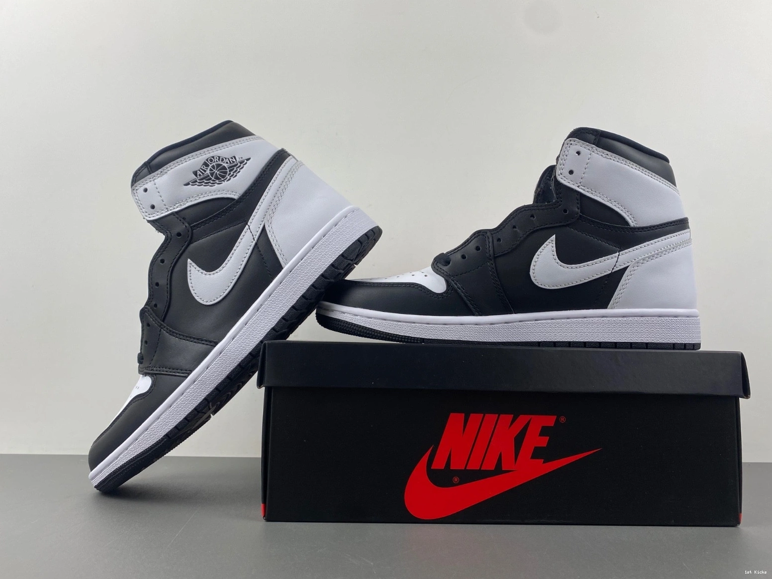 White Jordan DZ5485-010 Air Black 1 1111